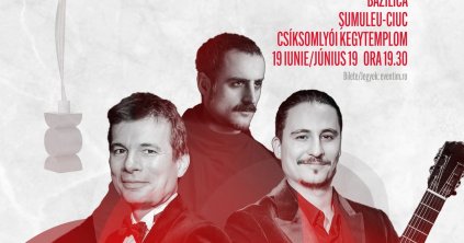 Hegedűművész koncertje a csíksomlyói kegytemplomban