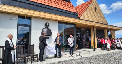 Szolgálat, szakmaiság és közösségépítés