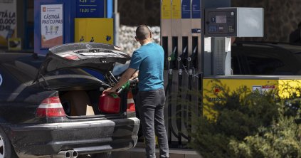 Üzemanyag-drágulásra számítanak az elemzők
