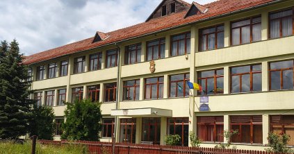 Felújítják a gyergyócsomafalvi iskolát