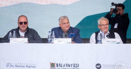 Orbán Viktor szerint önkényuralmat épít az új magyar kormány