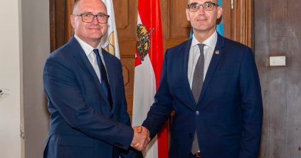 Aláírták a szerződést, új testvérvárosa van Csíkszeredának