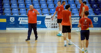 Udvarhelyen rajtol a futsalidény