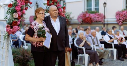 Több évtizedet megélt boldog házasságok