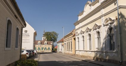 Jövő a múlt alapjain