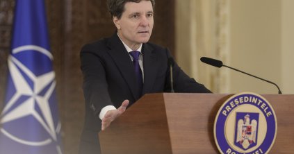 Kompromisszumos jelöltet keres az államfő