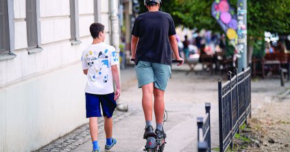 Ellenőrzik a két keréken közlekedőket