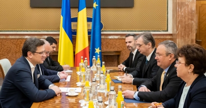 A miniszterelnök az ukrán külügyminiszterrel elemezte a biztonsági helyzetet