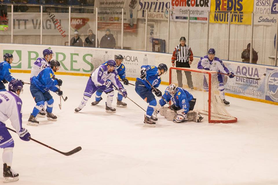 Harc a második helyért