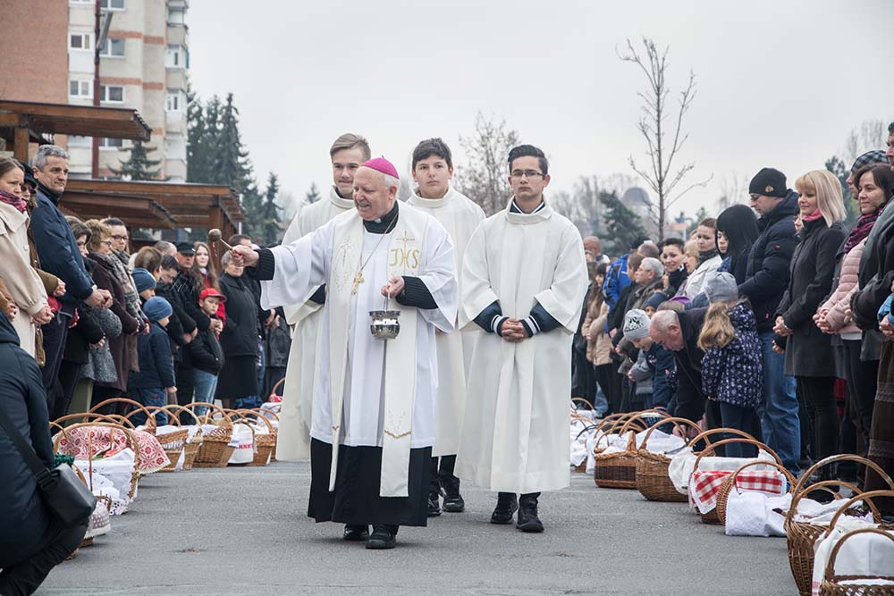 Húsvétvasárnapi ételszentelés