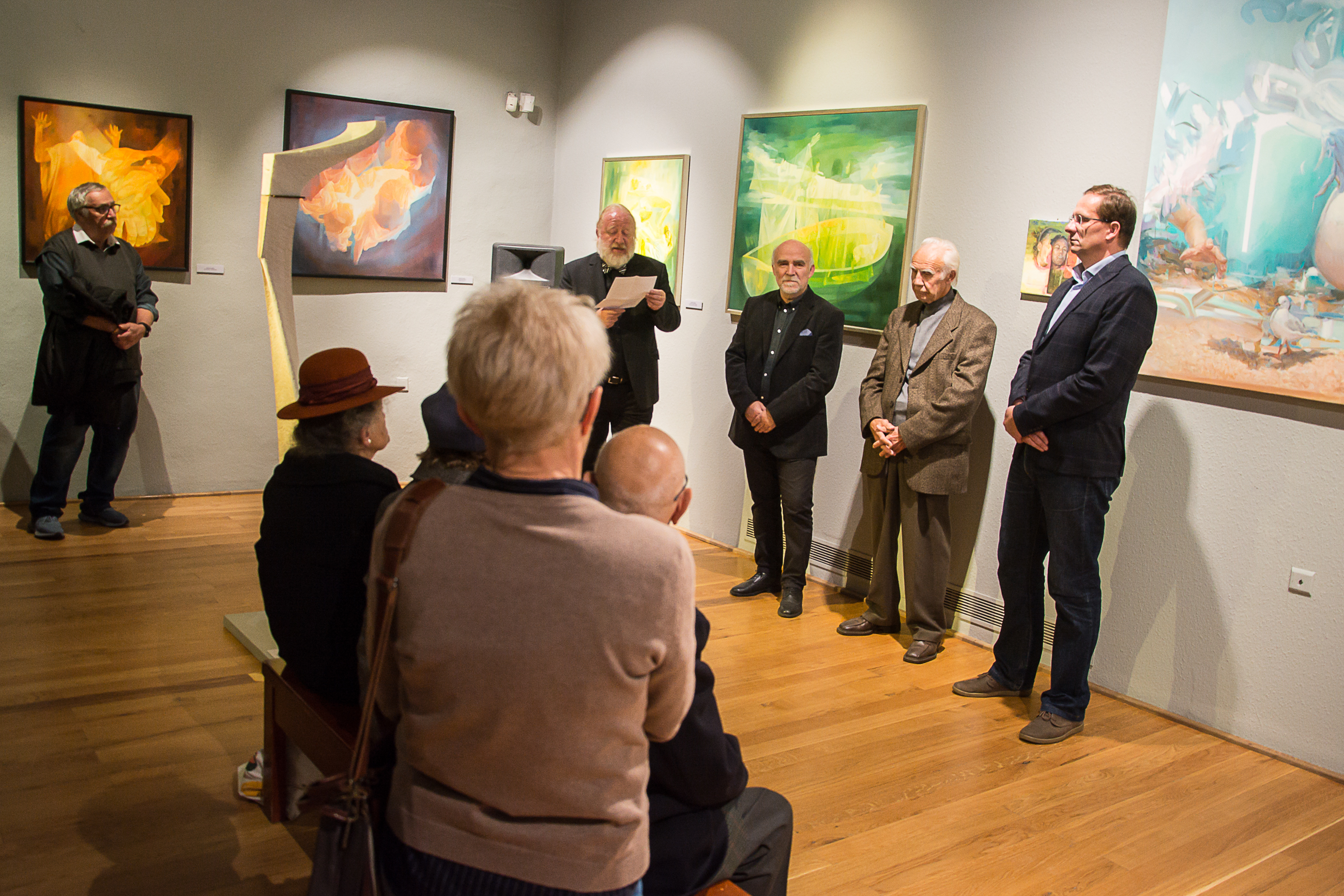 Kilencen tizennegyedszer