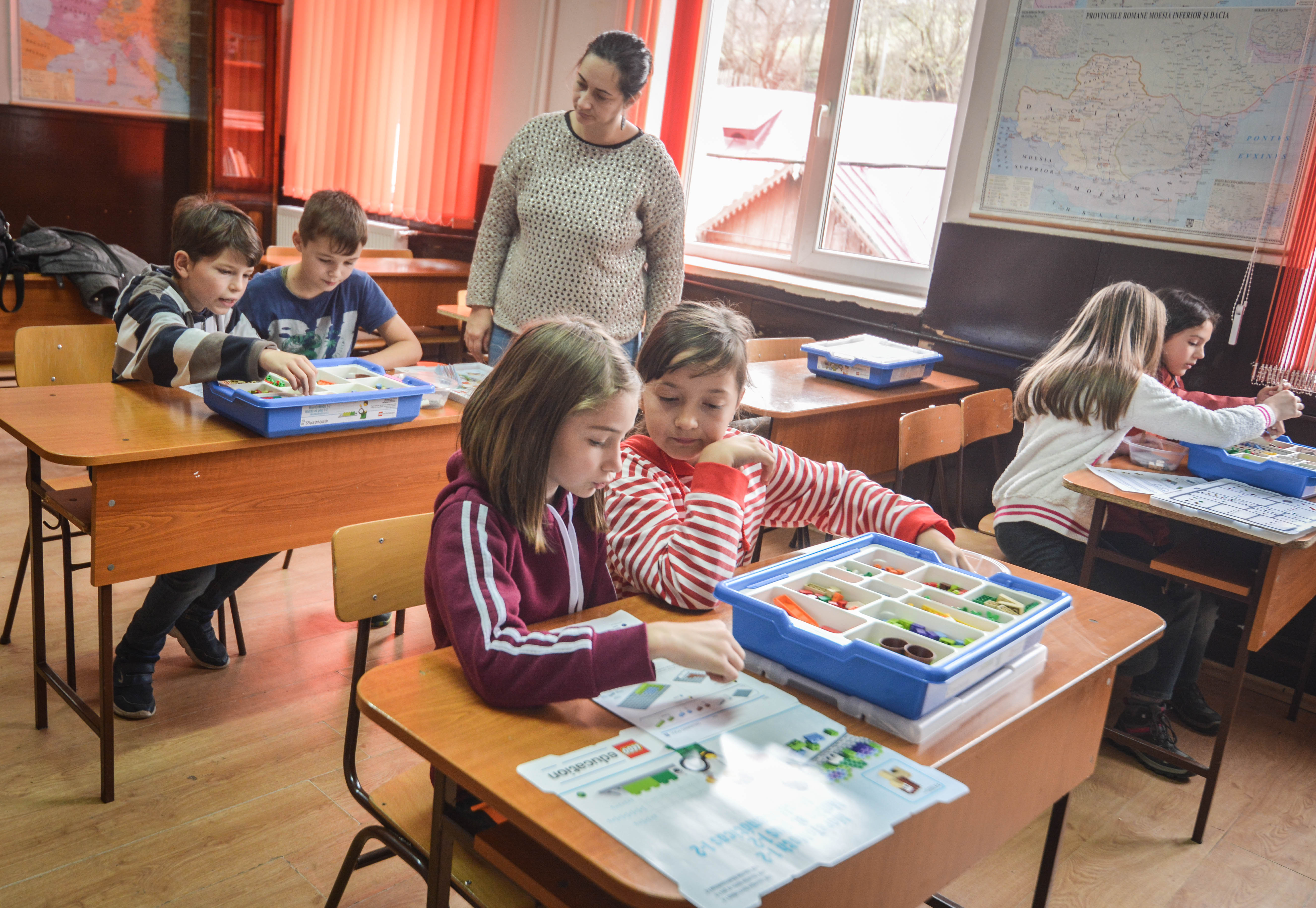 Diákközpontú órák, játékos tanulás Borszéken: Ahol várva várják a matekórát
