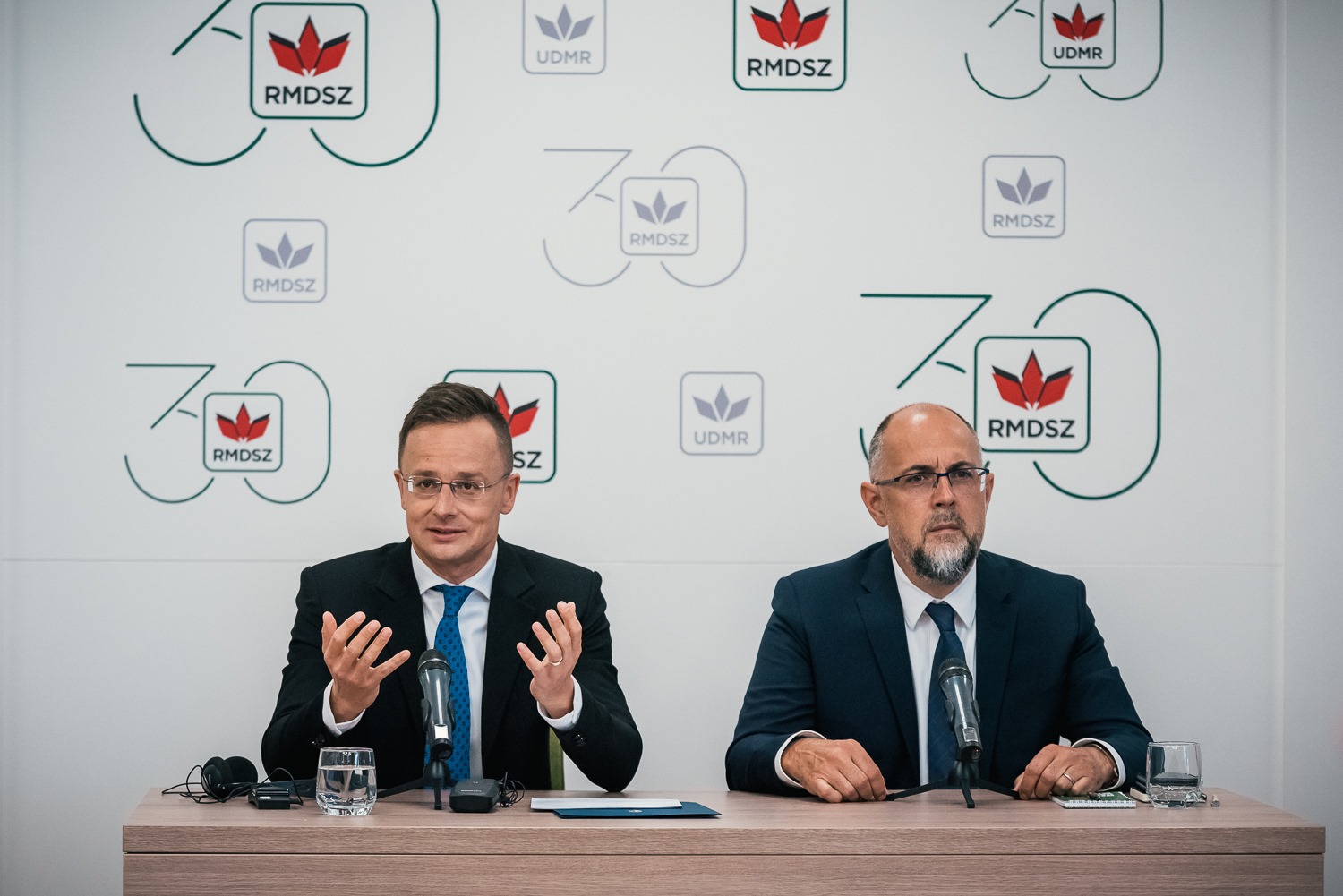 Szijjártó: szeretnénk, ha Magyarország nem lenne téma a romániai választási kampányokban