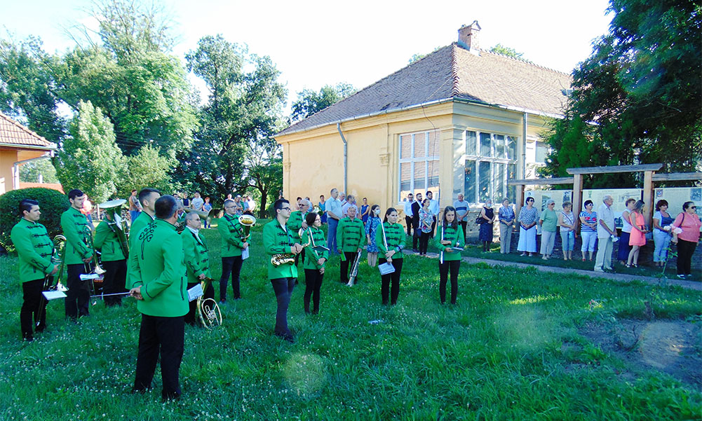 Petőfi a Keresztúriaké (is)