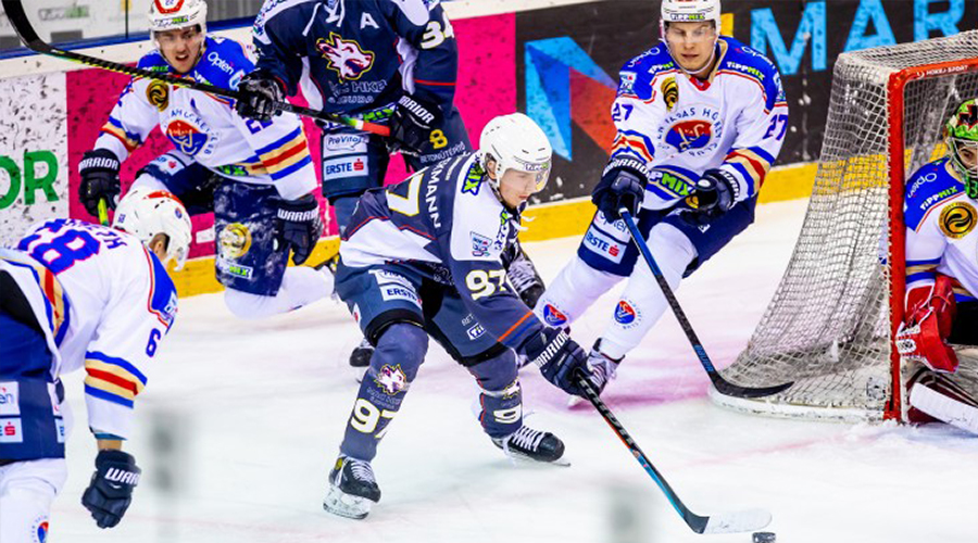 Esélyesek győzelmei