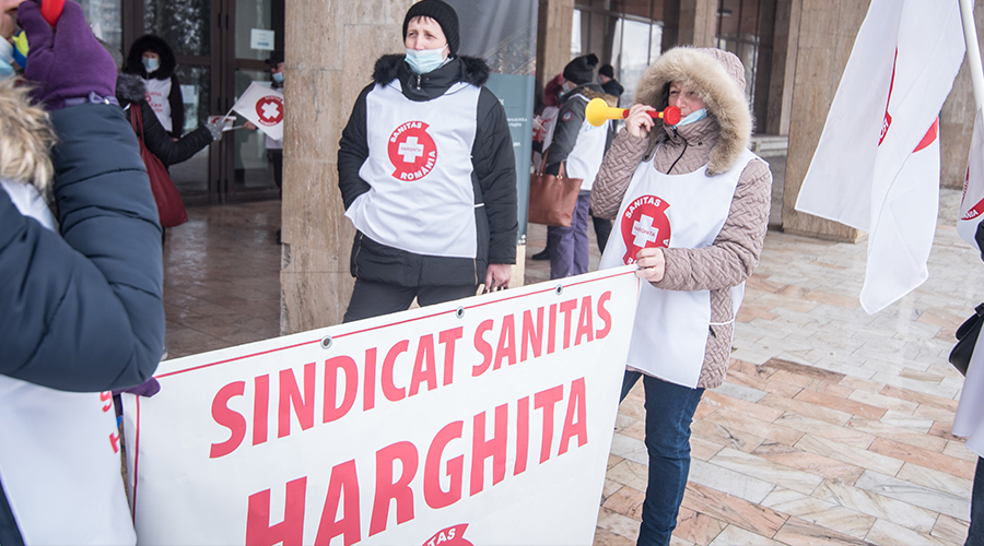 Sztrájkőrséget hirdetett a Sanitas szakszervezet