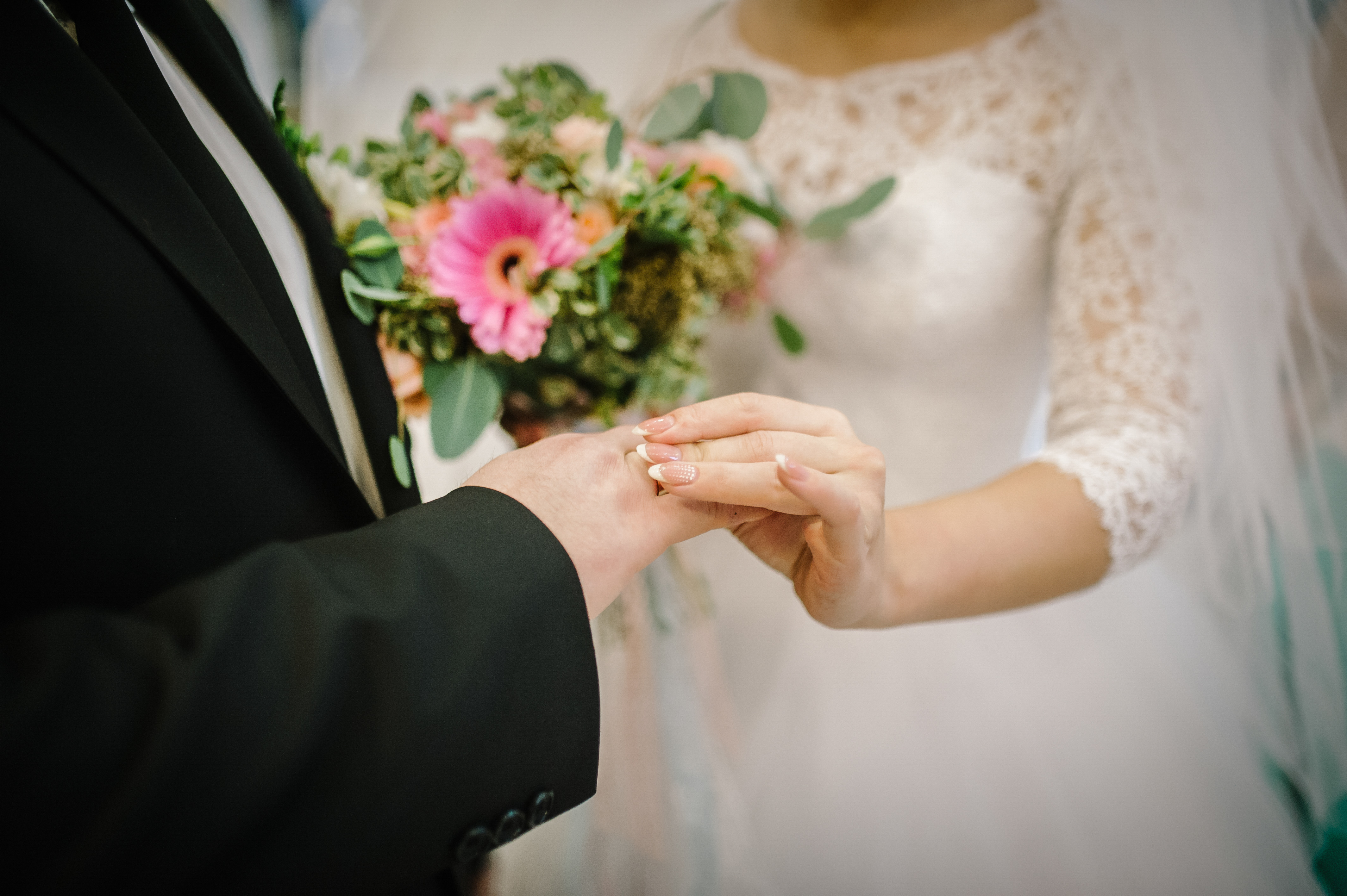 Vissza a régi kerékvágásba: nő a házasságkötések száma