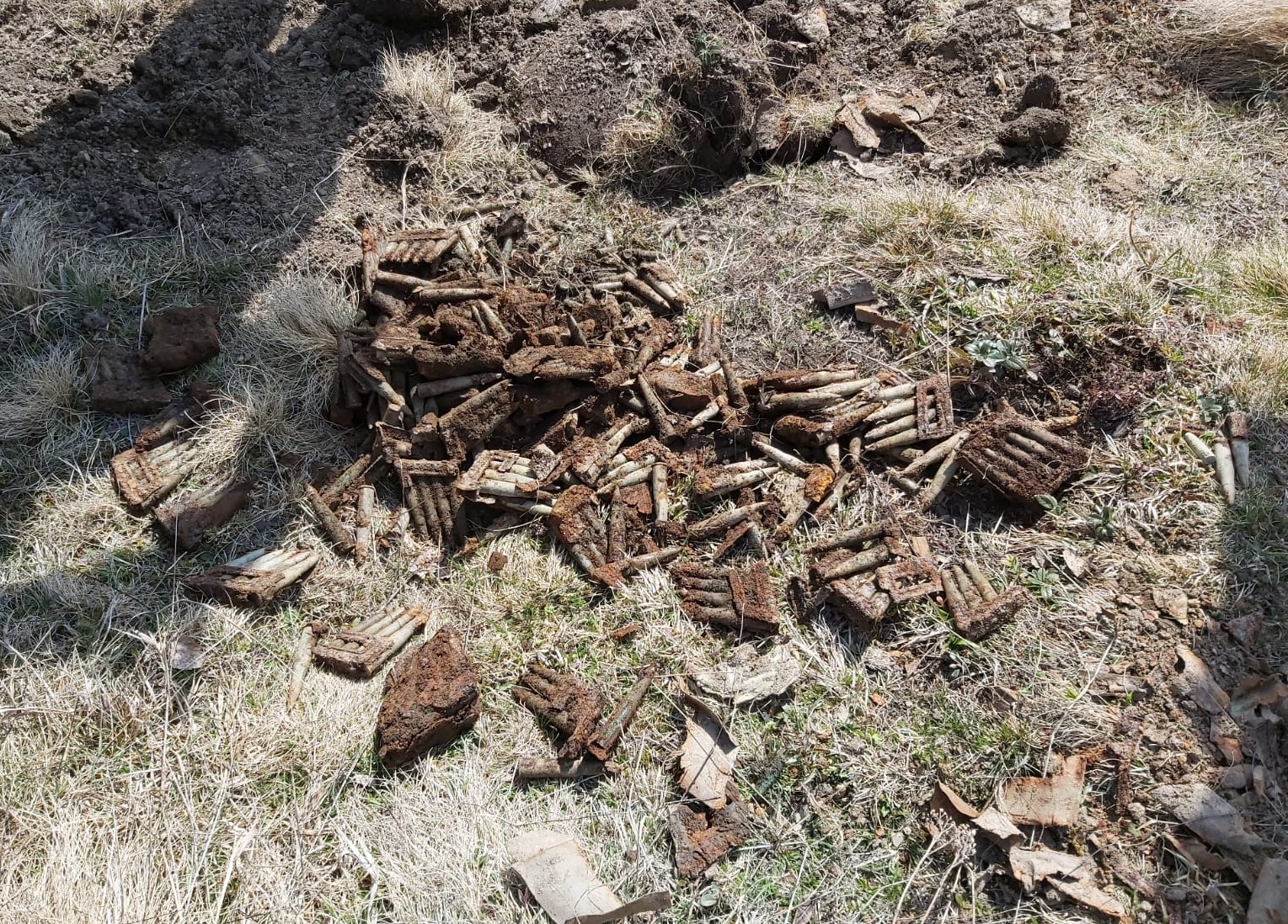 Második világháborús töltényeket találtak Csíkszentmárton határában