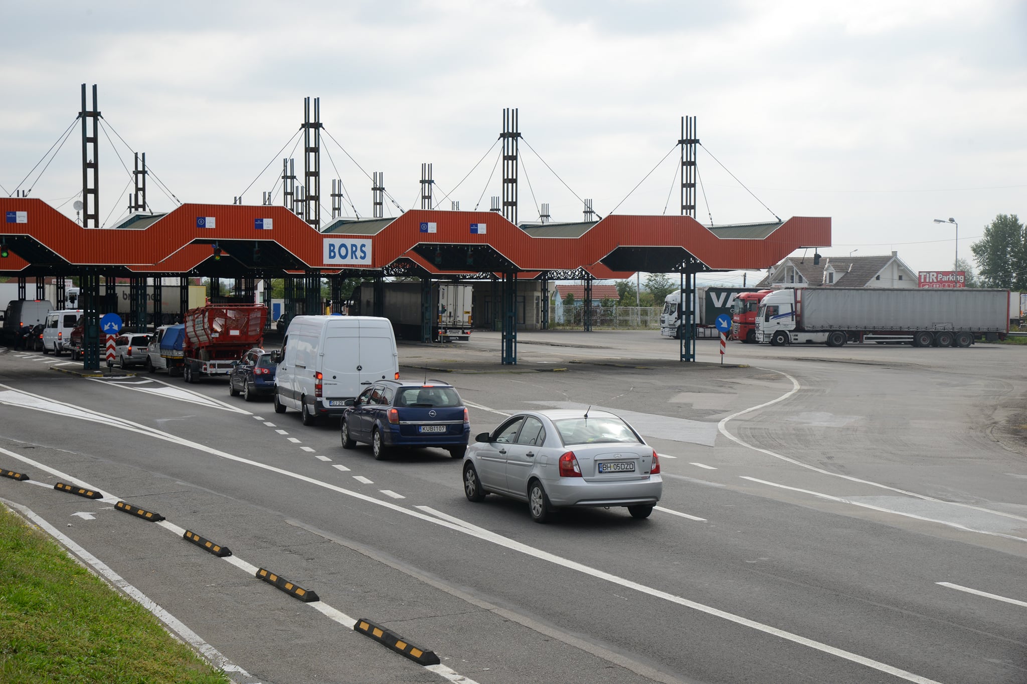 A Romániába utazók mentesülnek a karanténkötelezettség alól, ha mindkét oltást megkapták