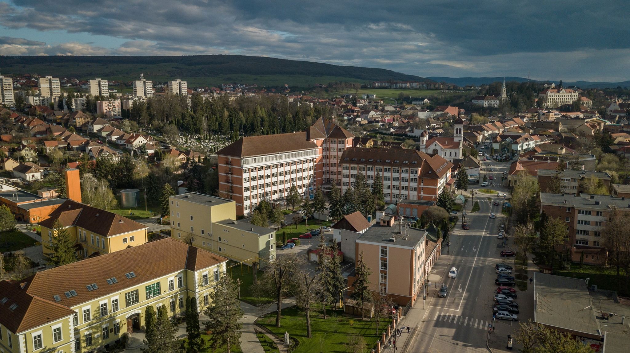 Beoltottak előnyben