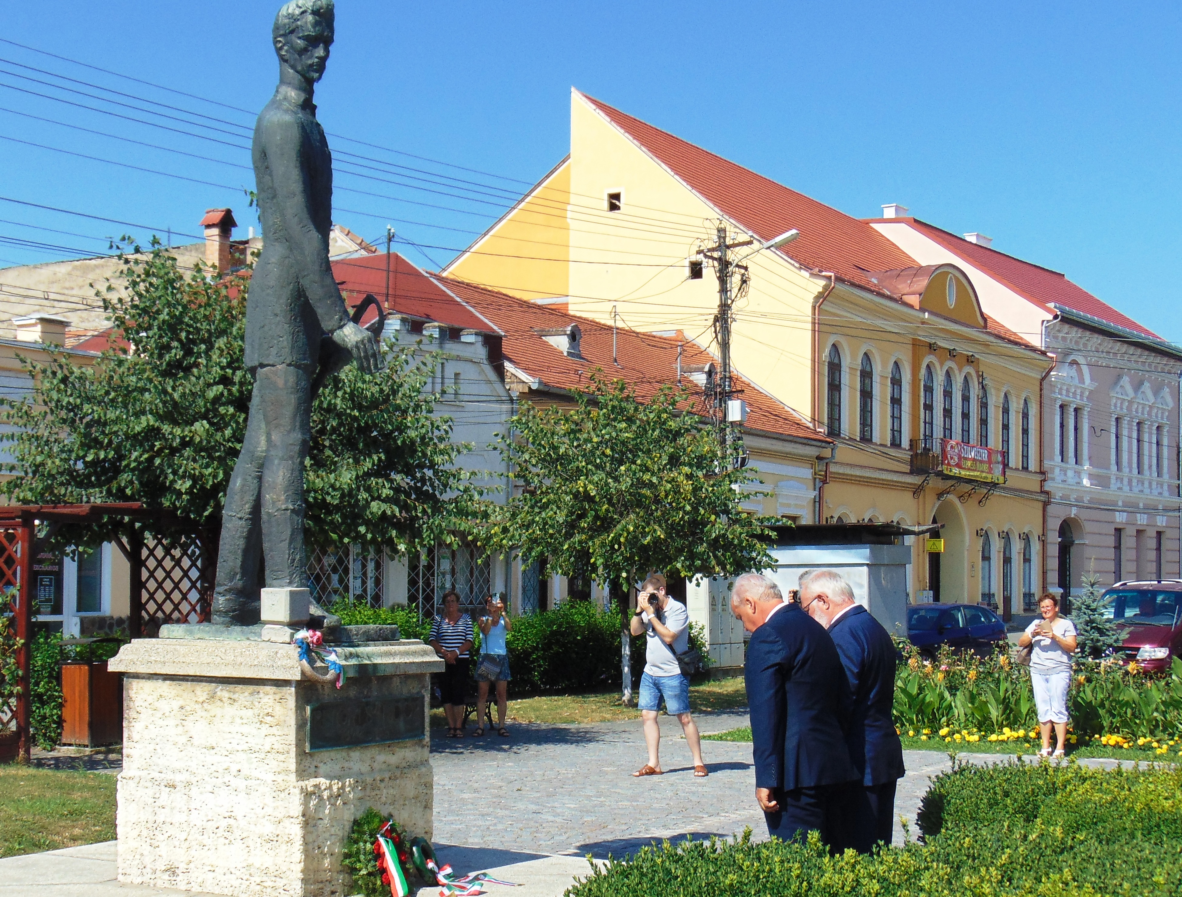 Az idei városnapok egyik fénypontja: Petőfi Sándorra emlékeztek a 172. évfordulón Székelykeresztúron