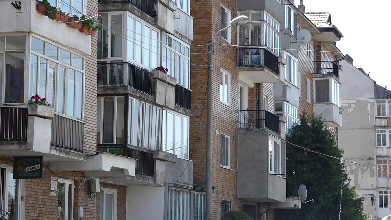 Romániában a legmagasabb a saját tulajdonú ingatlanban élők aránya