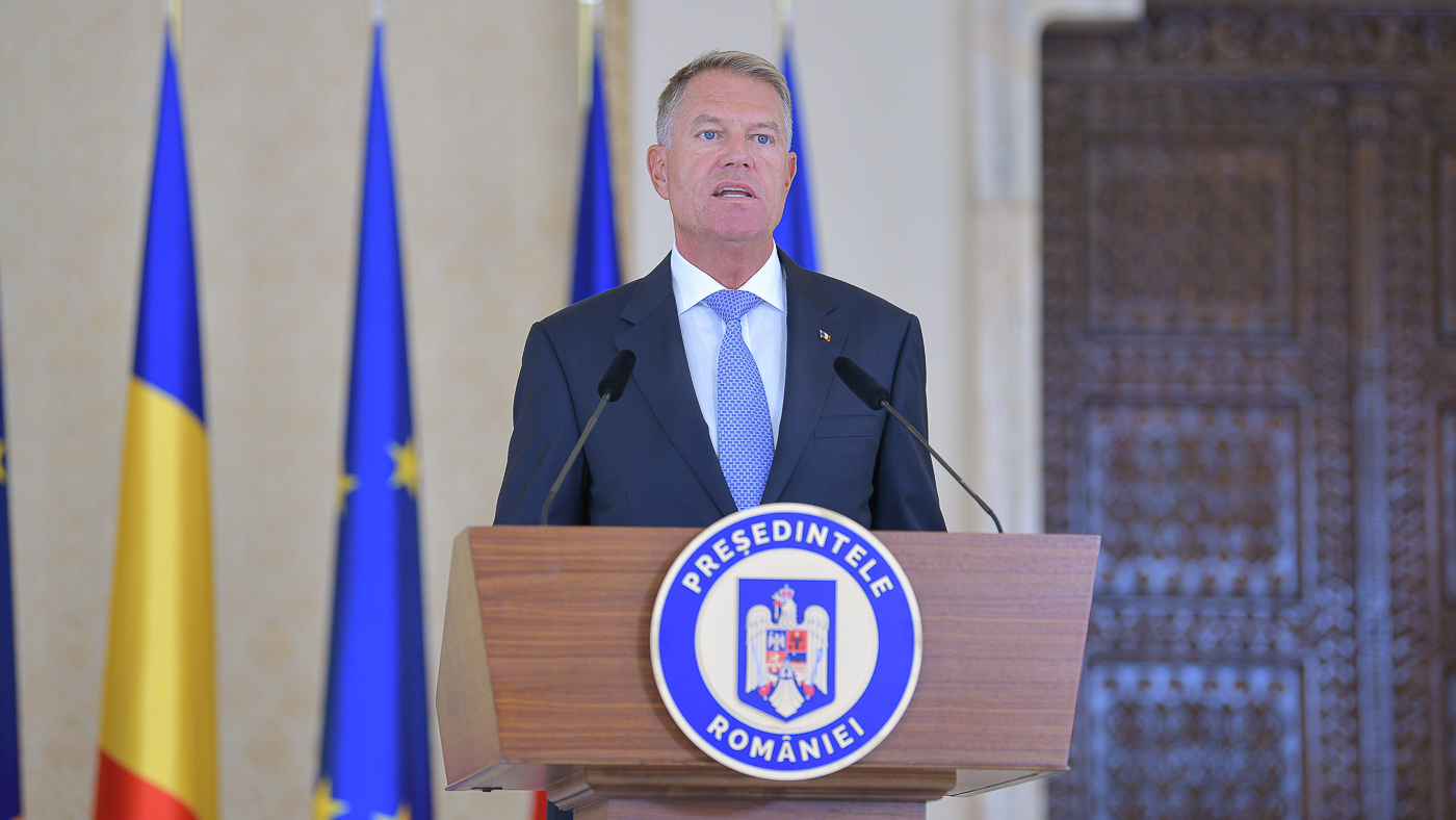 Klaus Johannis kinevezte az ügyvivő minisztereket