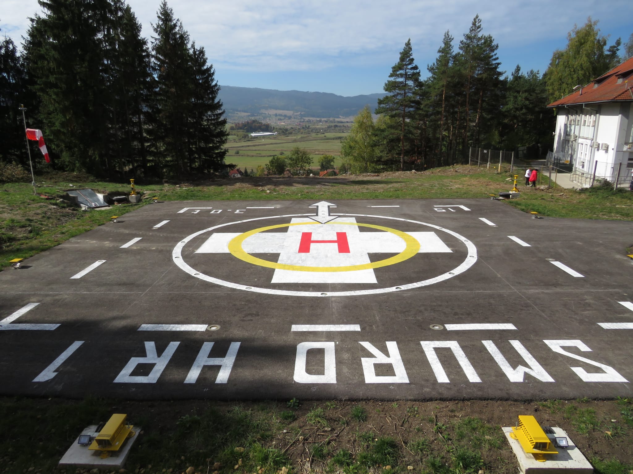 Elkészült a helikopter-leszállóhely a megyei kórházban