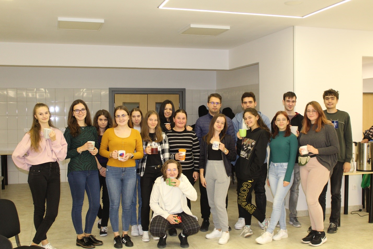 Összezáró-összerázó