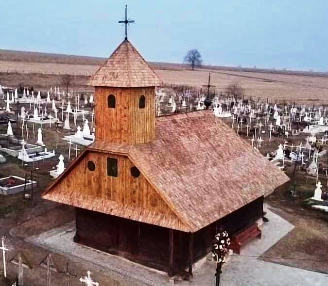 Felavatták a megújult katolikus templomot a Bákó megyei Nagypatakon